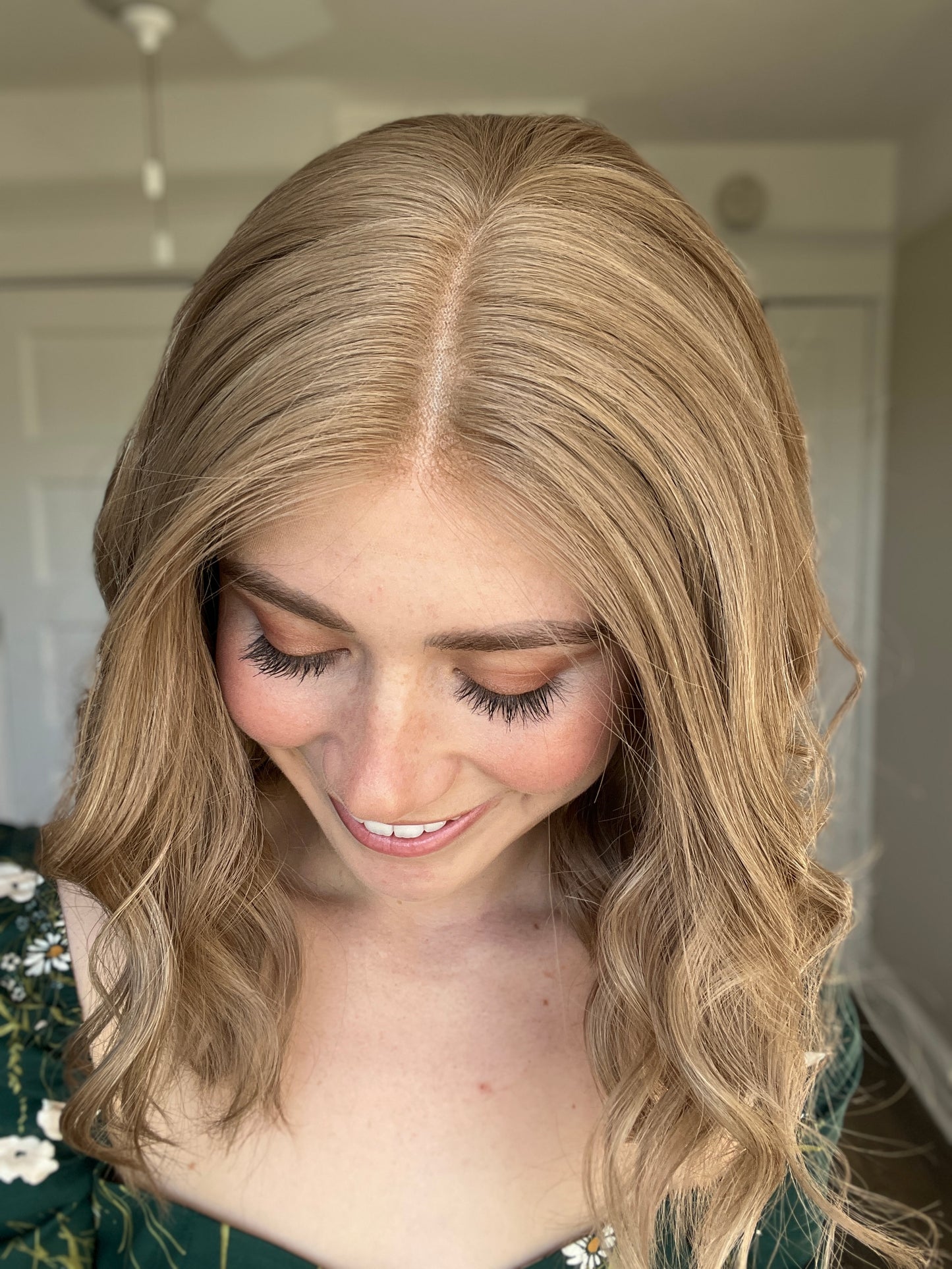 Ashy Light Brunette // 16 inches // Extra Small