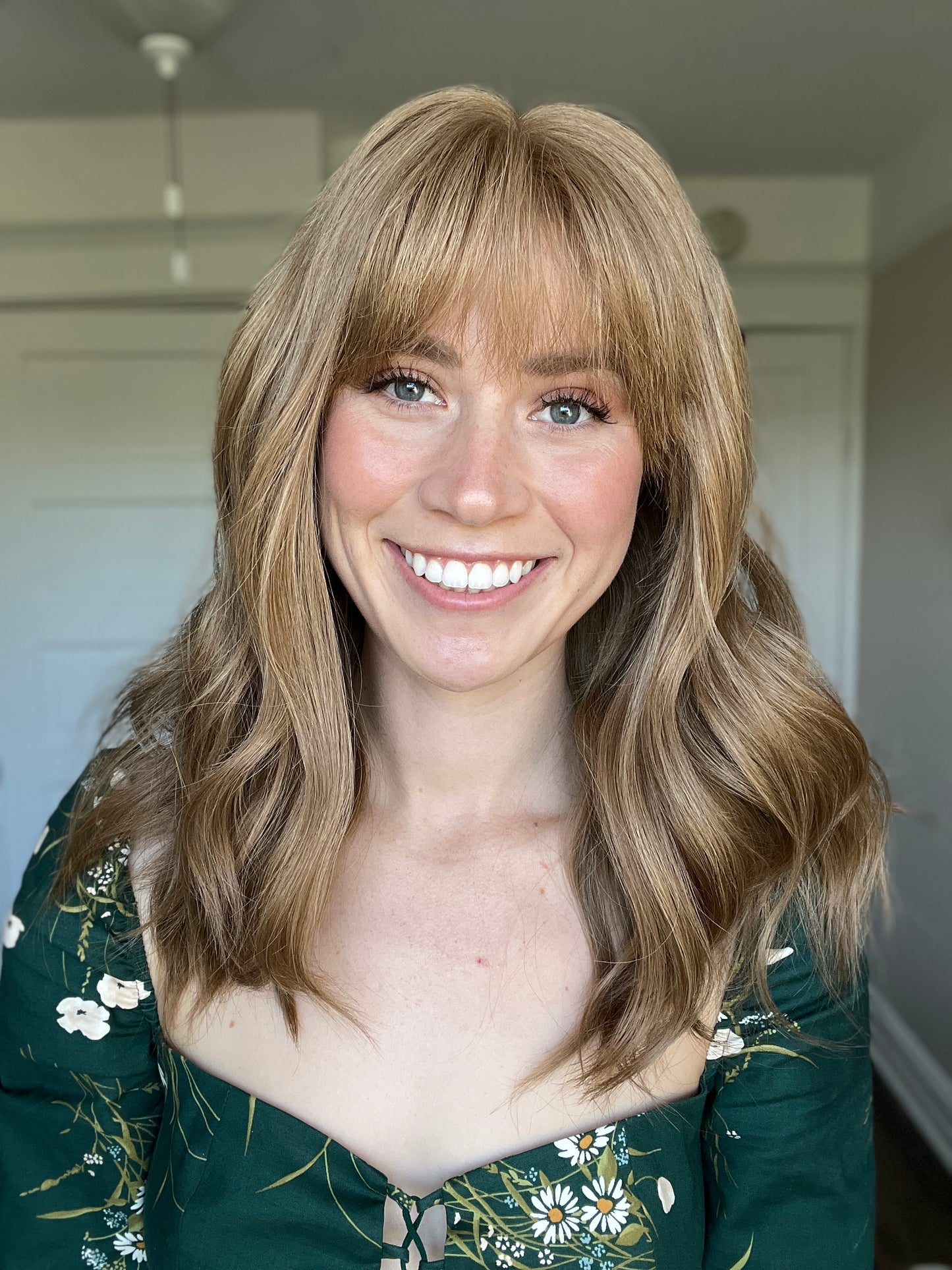 Angelic With Bangs // 18 inches // Medium