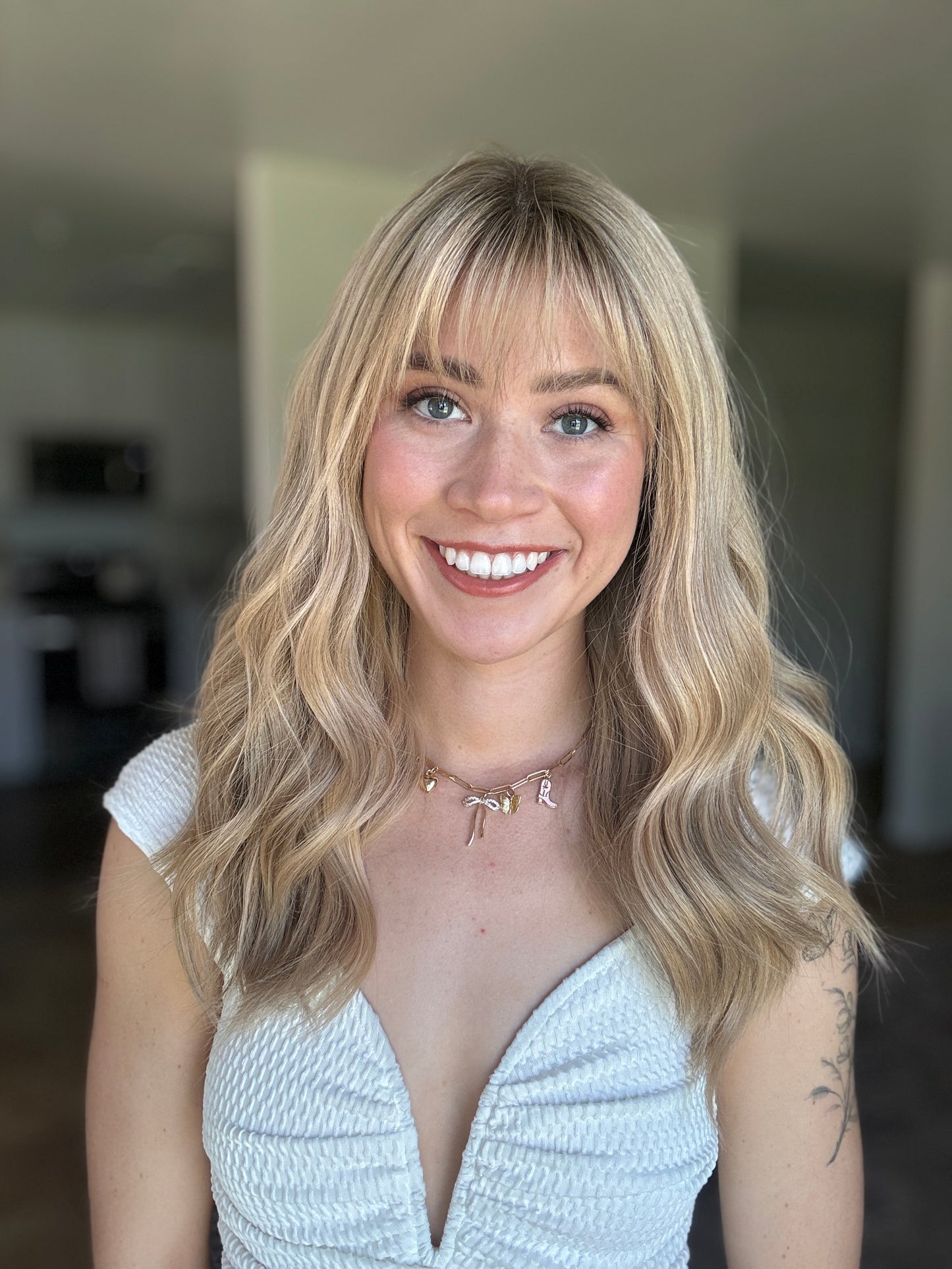 Dimensional Blonde With Bangs and Rooting // 18 inches // Small