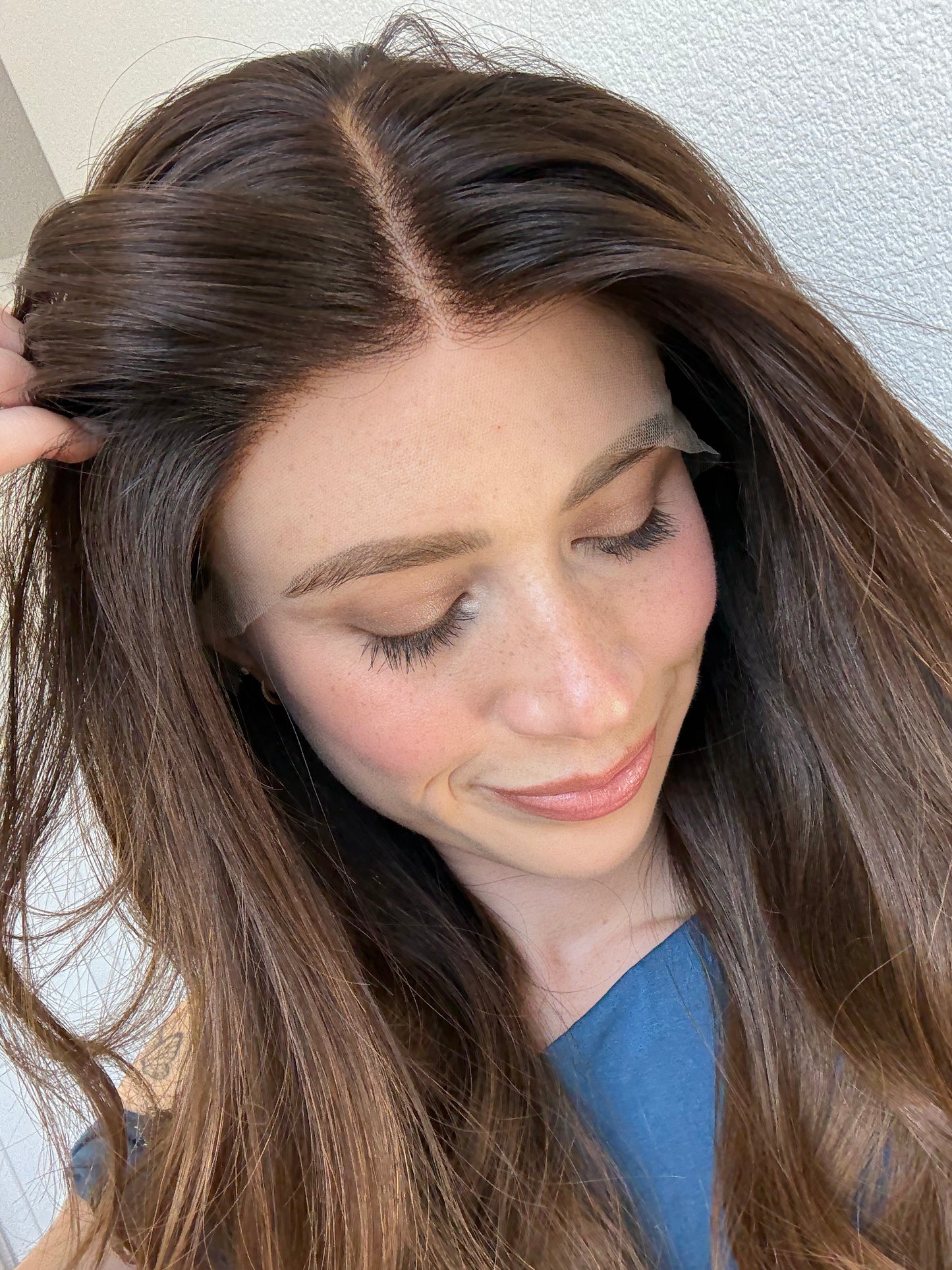 Lively | 20 inches | Medium Fully Hand Tied Wig