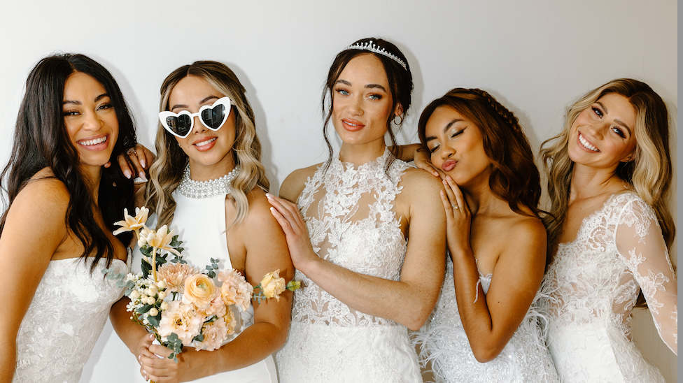 Can You Wear a Veil With a Wig? Your Complete Wedding Day Guide