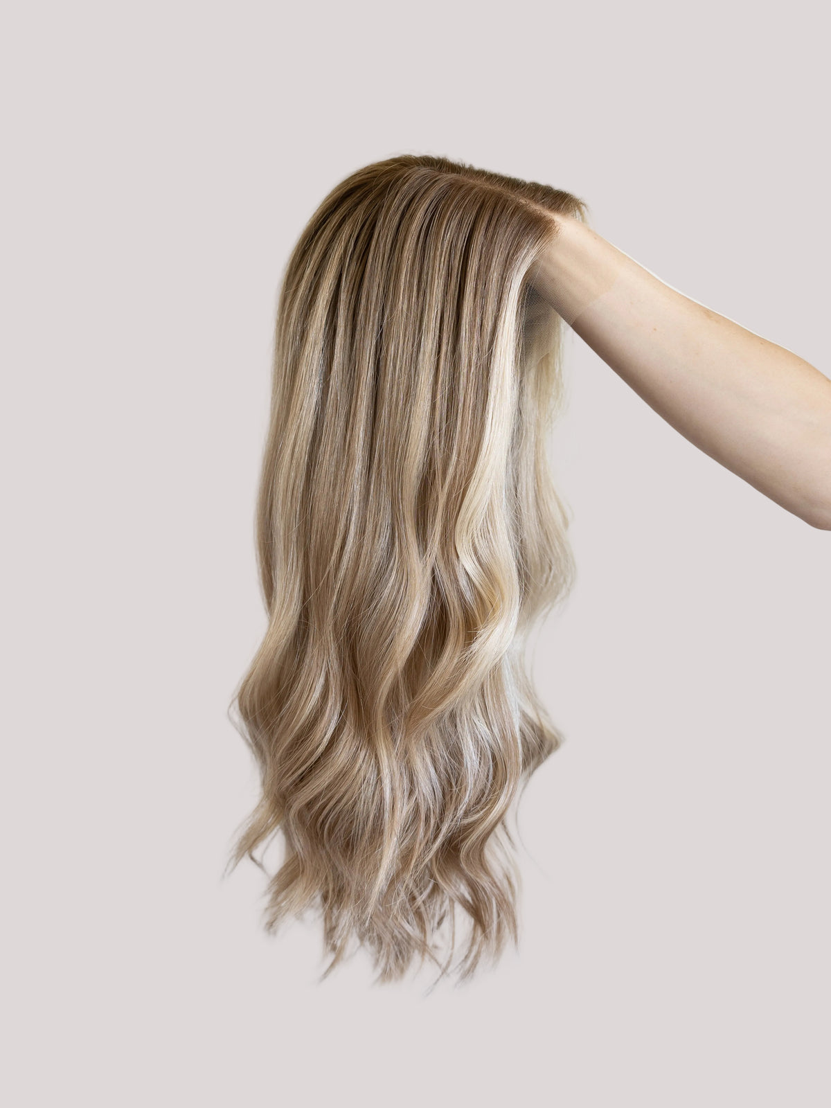 Golden With Rooting // Signature Wig // 22'' // Medium