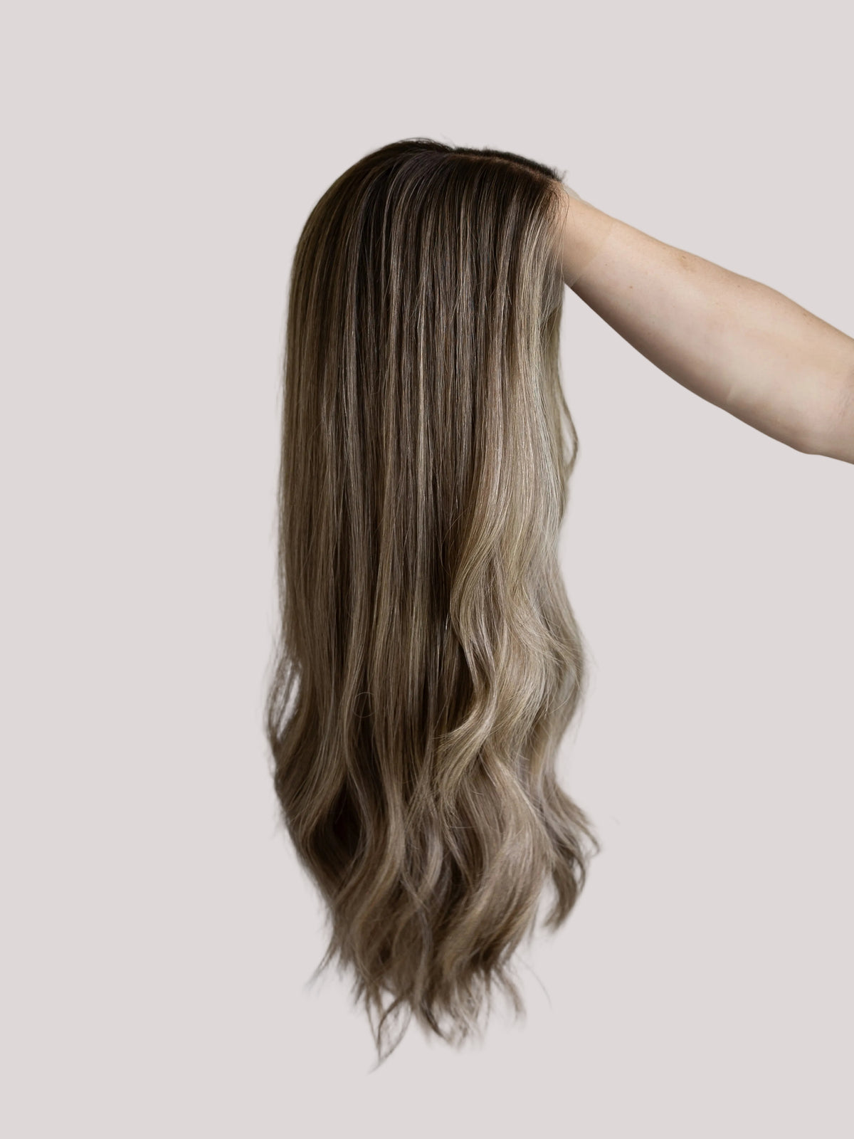 Confident With Rooting // Signature Wig // 24'' // Small