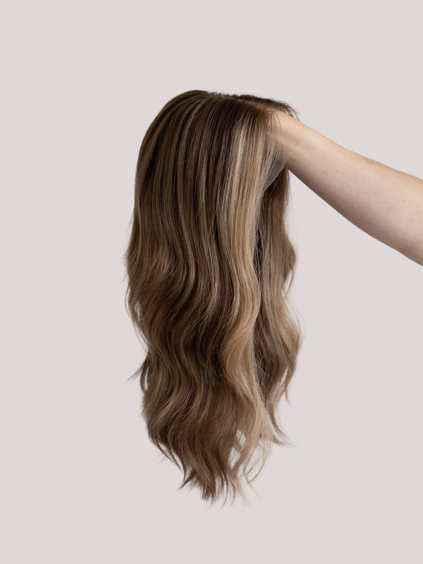 Toffee Brunette // Signature Wig // 20'' // Medium