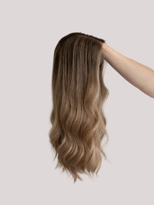 Custom Angelic // Signature Wig // 22'' // Medium