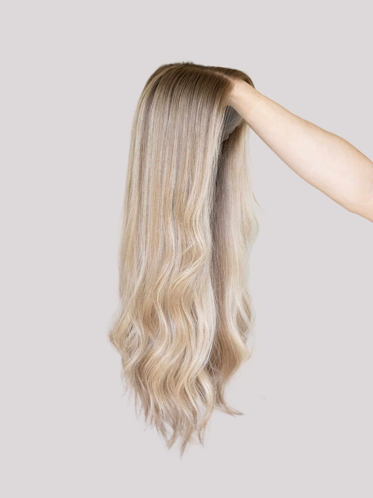 Golden With Rooting // Signature Wig // 24'' // Medium