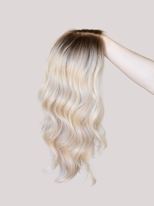 Victorious With Rooting // Signature Wig // 18'' // Medium
