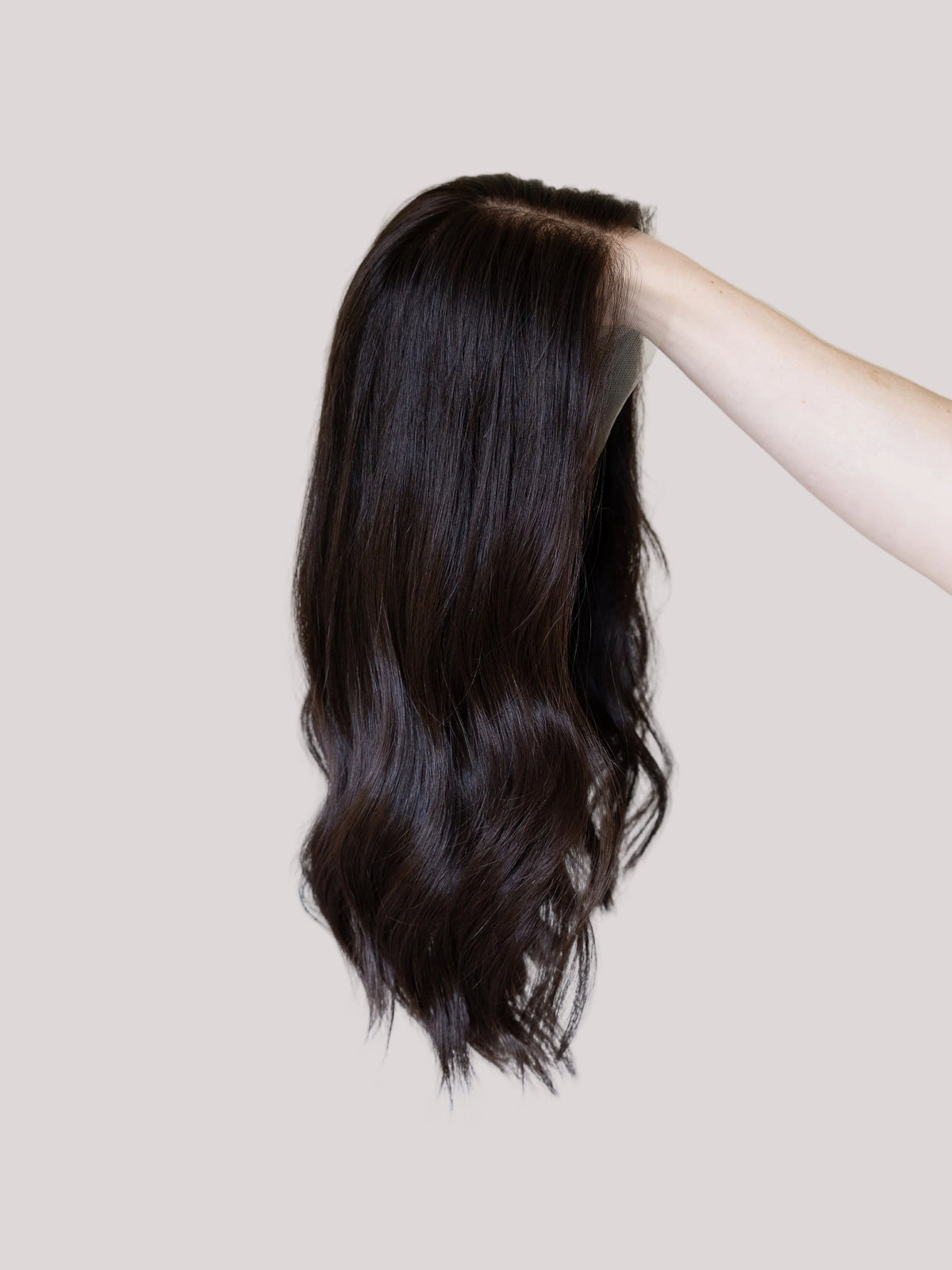 Thriving // Signature Wig // 18'' // Small