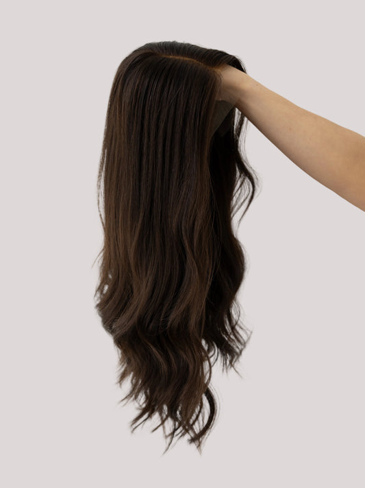 Custom Royal // Signature Wig // 22'' // Medium