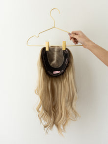 Iconic With Rooting // Topper // 18'' // 8x8