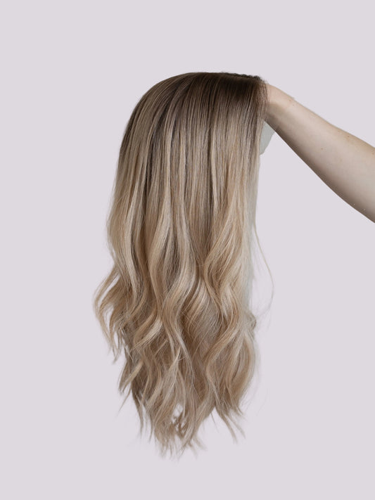 Iconic With Rooting // Fully Hand-Tied Wig // 20'' // Medium