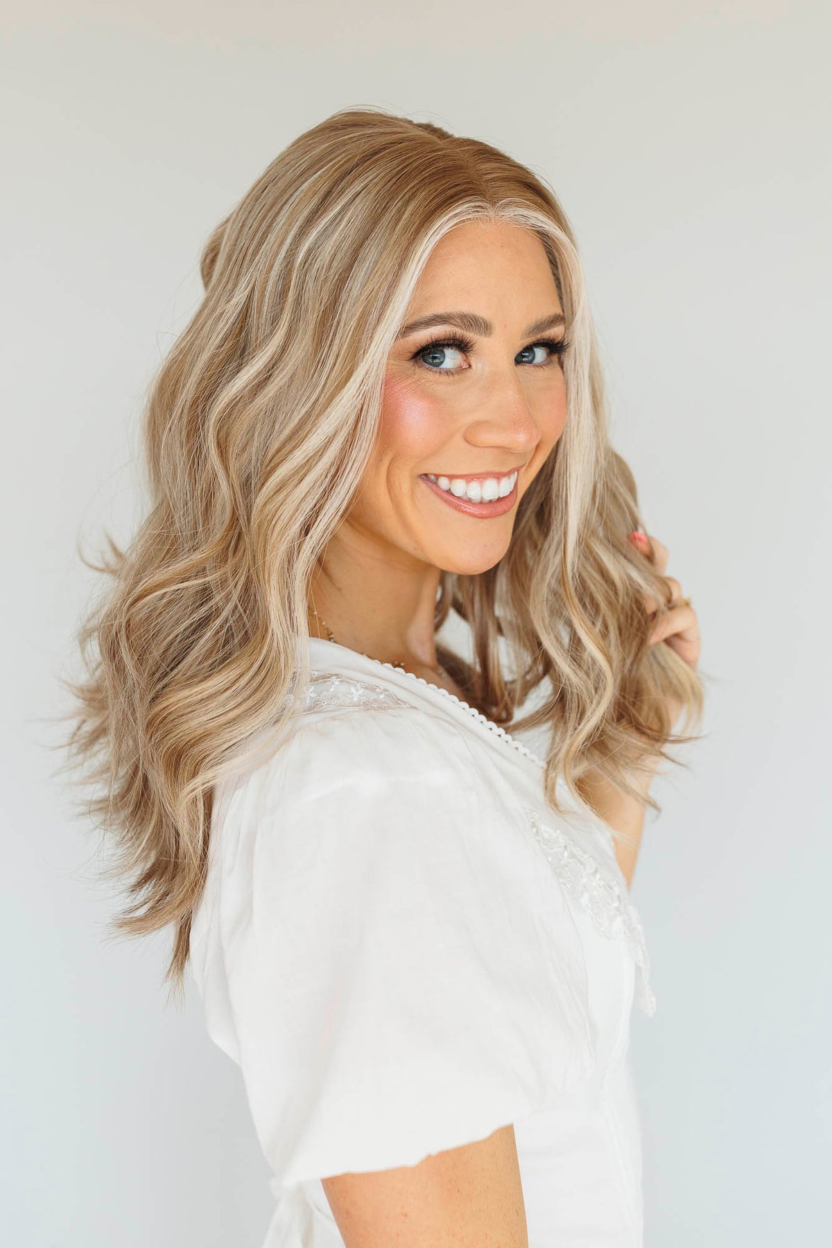 Pre-Order Golden Glueless Wig