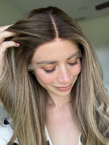 Confident With Rooting // Signature Wig // 24'' // Small
