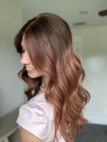 Velvet Plum // Signature Wig // 20'' // Medium