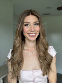Custom Angelic // Signature Wig // 22'' // Medium