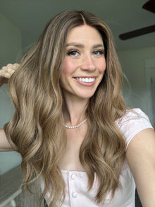 Custom Angelic // Signature Wig // 22'' // Medium