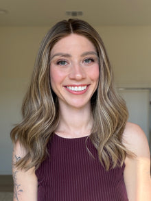 Confident With Rooting // Signature Wig // 18'' // Medium