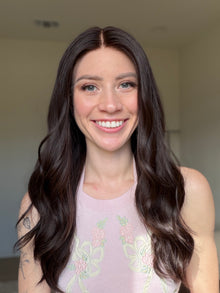 Thriving // Signature Wig // 22'' // Medium