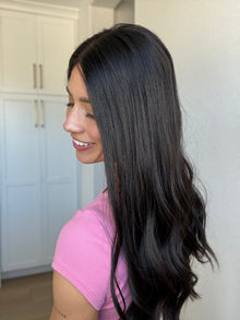 Enchanted // Topper // 22'' // 7x7