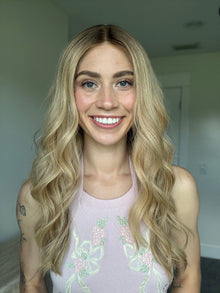 PRE-CUT LACE // Iconic With Rooting // Signature Wig // 22'' // Medium