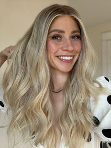 Custom Inspired //  Signature Wig // 22'' // Extra Small