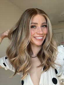 Custom Golden // Signature Wig // 18'' // Small