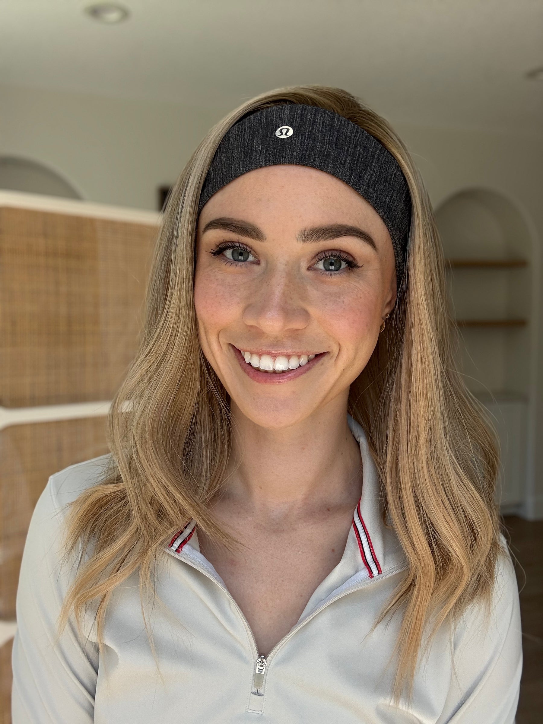 Iconic Sport Wig | 20 inches | Small