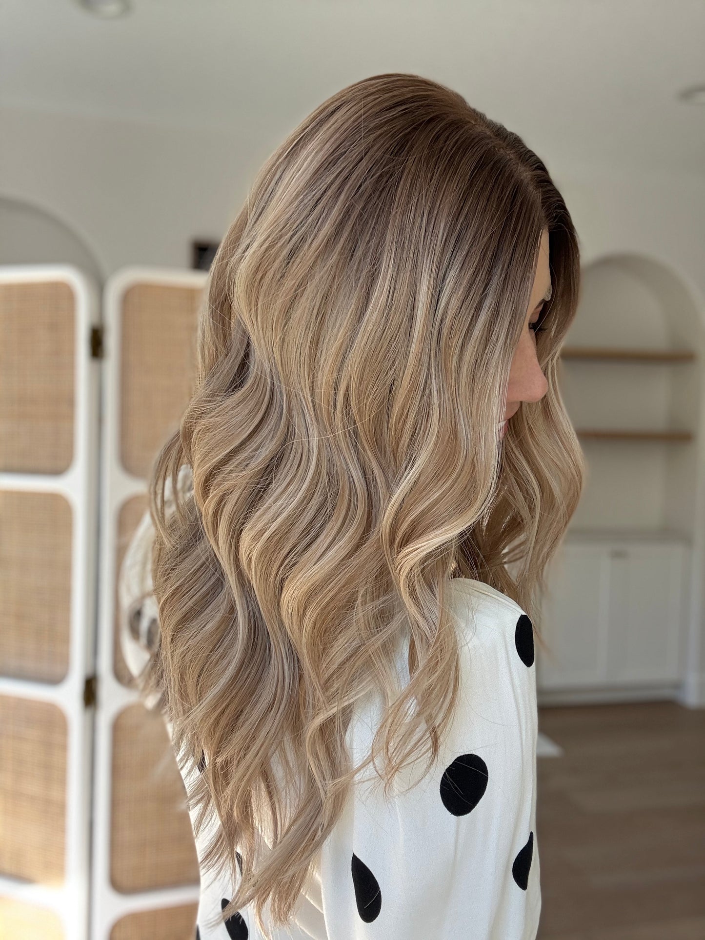 Golden With Rooting | 22 inches | Medium Glueless Human Hair Wig