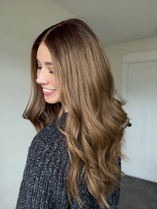 Fearless With Rooting // Signature Wig // 20'' // Medium