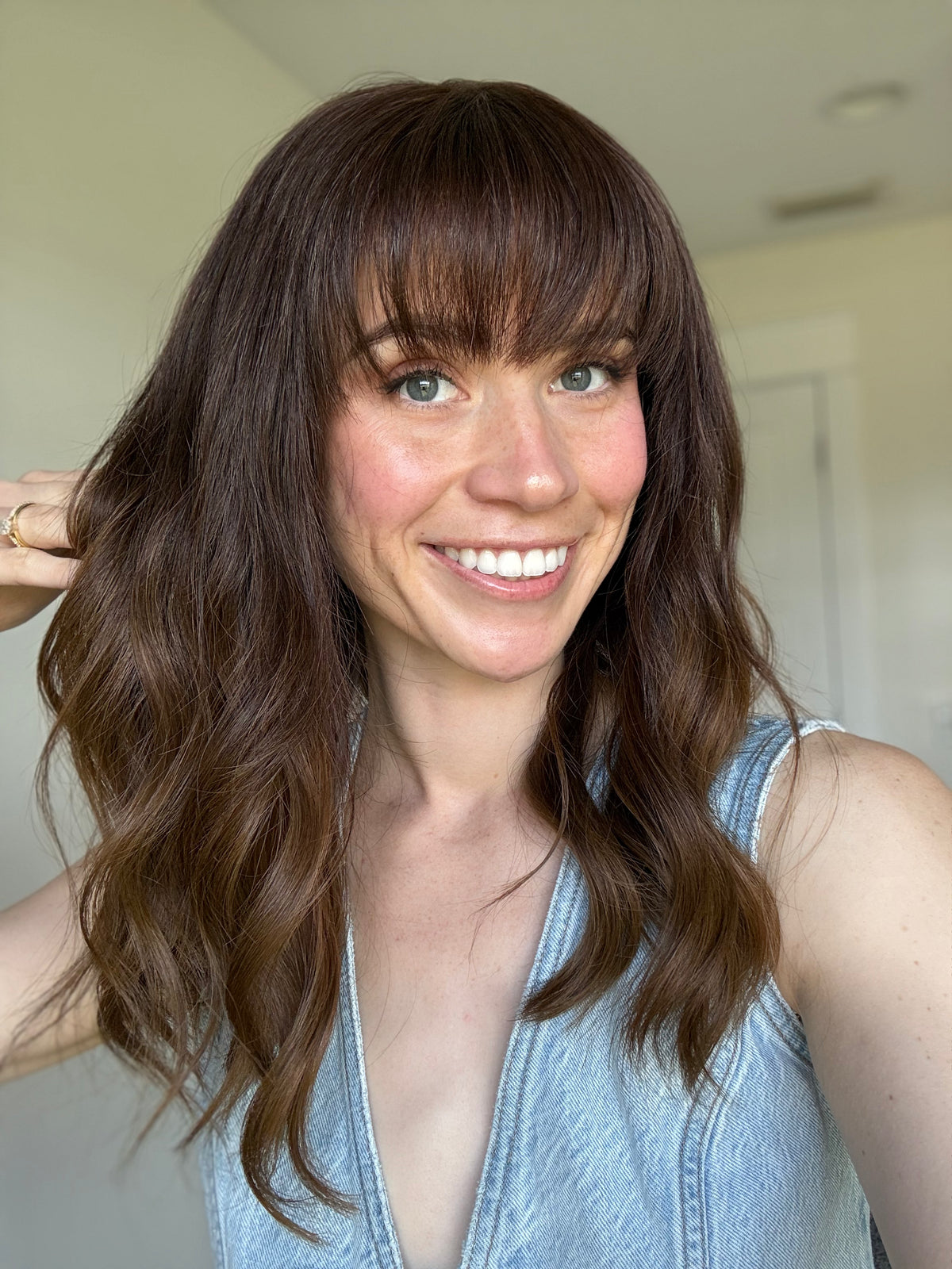 Lively With Bangs // 18 inches // Medium