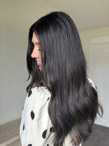 Custom Enchanted // Signature Wig // 22'' // Medium