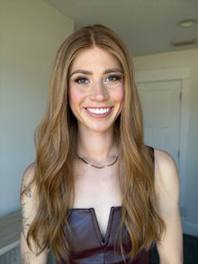 Independent With Rooting //Signature Wig // 22 inches // Small