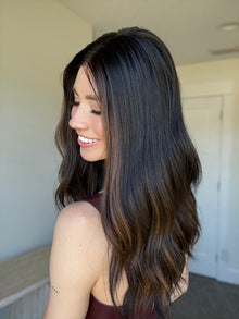 Custom Enchanted // Signature Wig // 20 inches // Medium