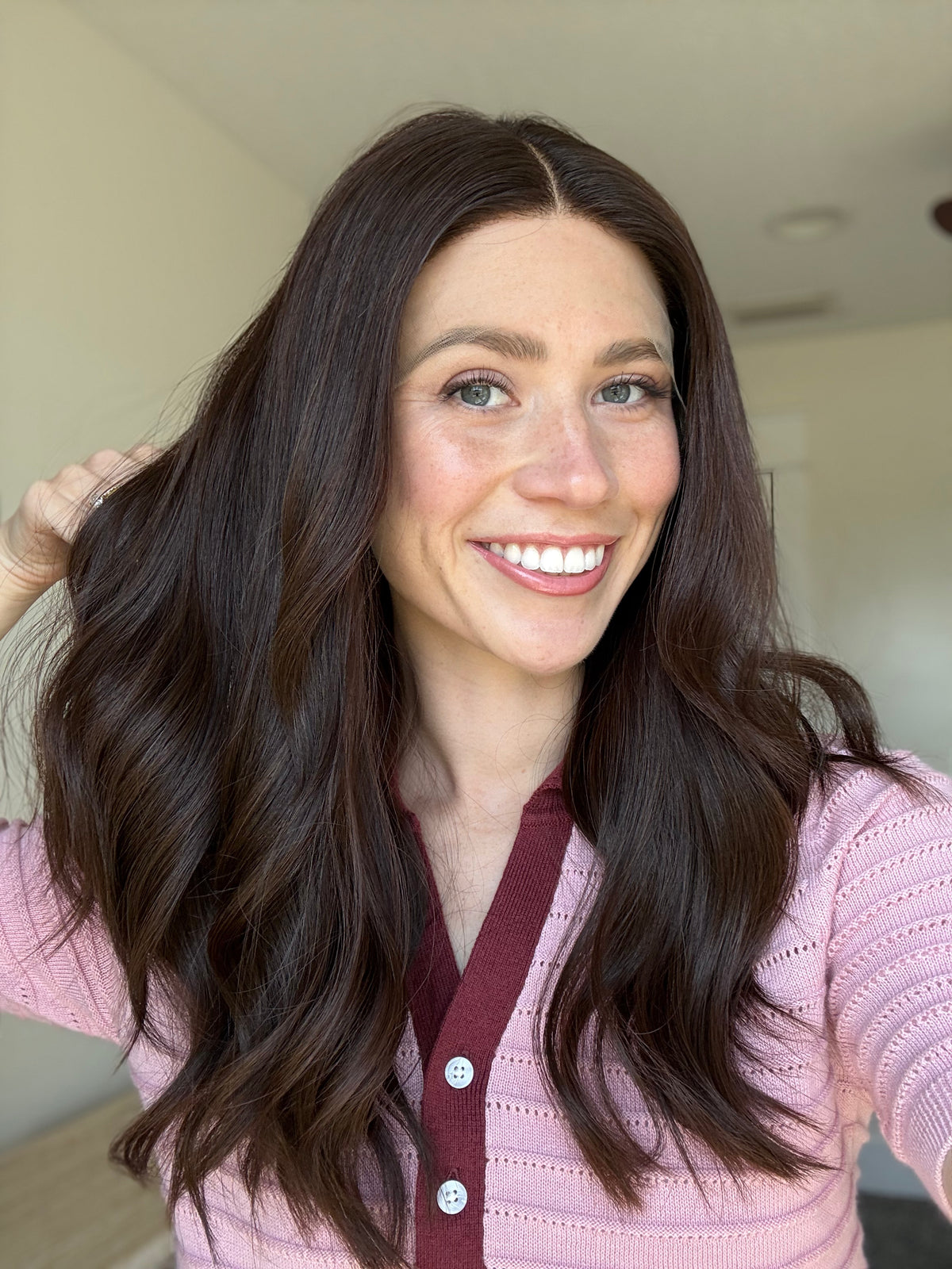 Royal With Rooting // Signature Wig // 20 inches // Medium