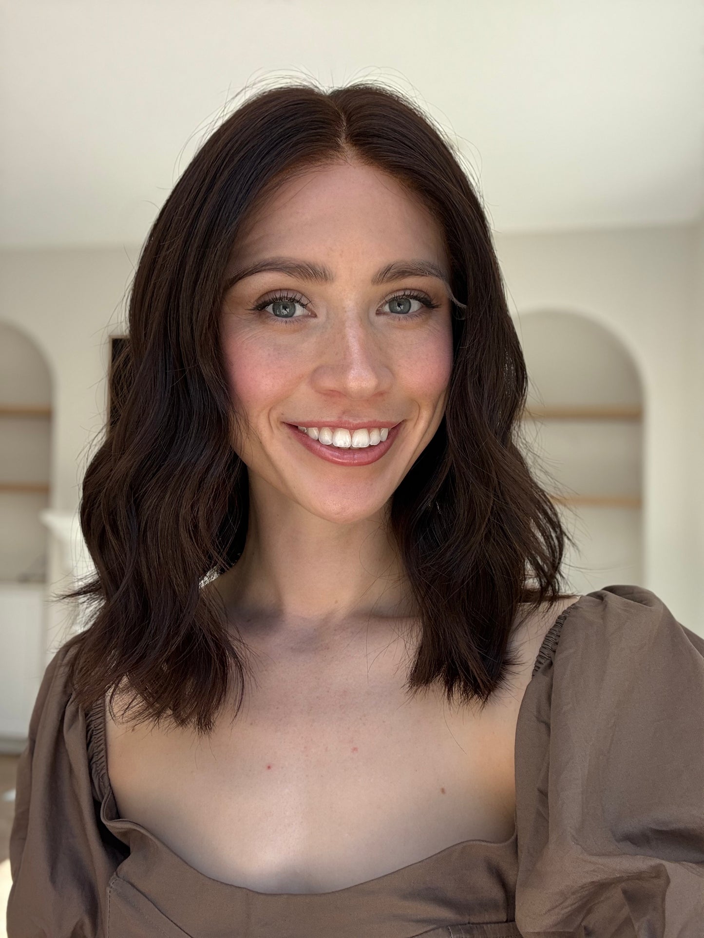 Thriving // 16 inches // Medium Cap