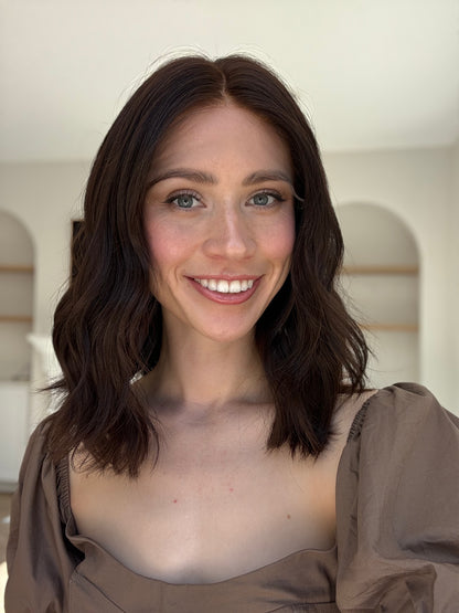 Thriving // 16 inches // Medium Cap