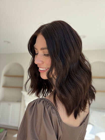 Thriving // 16 inches // Medium Cap