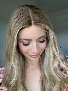 Golden With Rooting // Siganture Wig // 22'' // Extra Small
