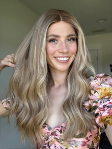 Golden With Rooting // Siganture Wig // 22'' // Extra Small